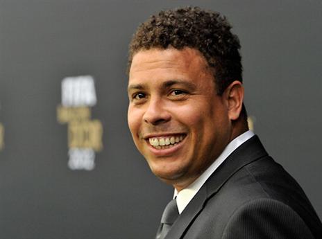 חלוץ כמוהו אין, אבל חוצמזה הכל בסדר. כמעט