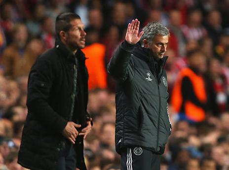 עכשיו מוריניו יפסיק להתלונן על מחסור בחלוצים? (GETTYIMAGES)