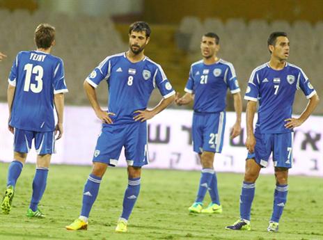 השפעה אסיאתית? שחקני הנבחרת (אלן שיבר)