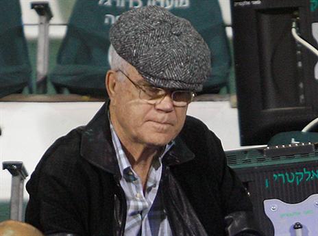 עכשיו זה תלוי בו. שחר