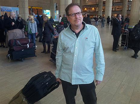 מצא תחליף. ג'ף רוזן