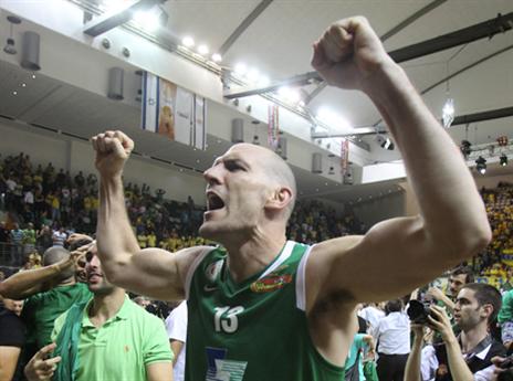 קוז'יקרו, התרגש מאוד (אלן שיבר)