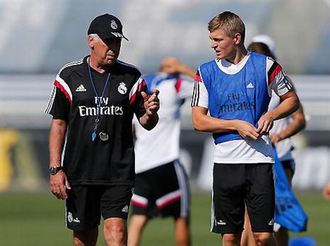 קרוס, ייתן טעימה ראשונה