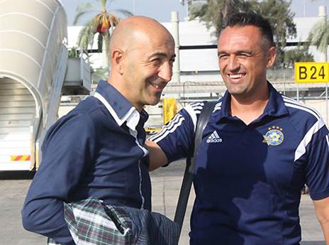 פאקו עדיין לומד את הקבוצה (האתר הרשמי)