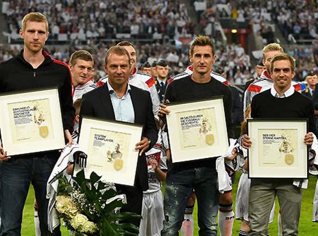 גרמניה נפרדה מלאם, קלוזה ומרטסאקר (GETTYIMAGES)