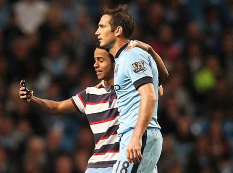 לפחות יצא לו צילום