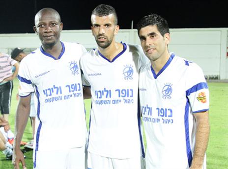 נראים טוב. שחקני לוד