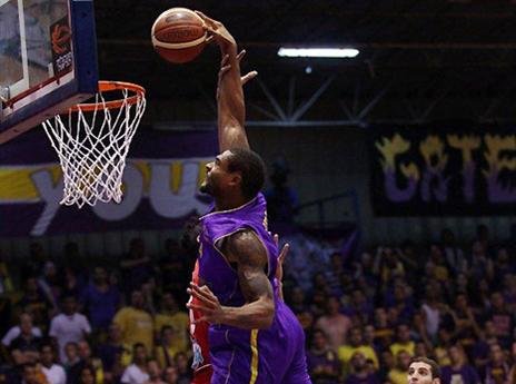 וויל קולמן, תחת עין בוחנת