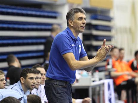 צריך להחליט מי נשאר בסגל. ג'וקיץ' (צילום: דוד פליגל)