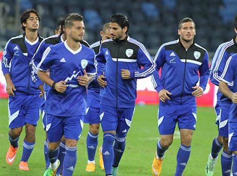 הכל על הכתפיים שלהם (יוסי שקל)