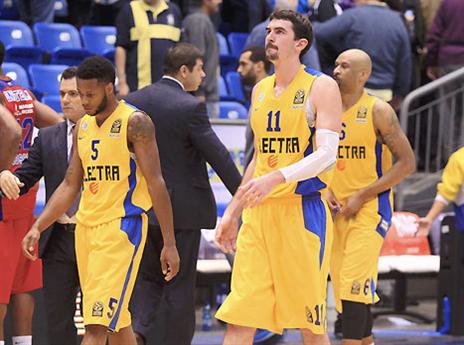 וכבר הרבה זמן שהיא לא ניצחה בבית (אלן שיבר)