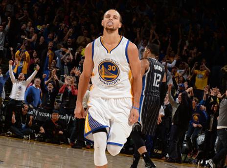 צפו בשלשת הניצחון הענקית של קרי (getty)