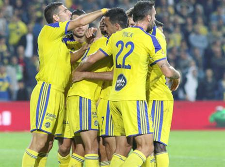 קבוצה מנצחת לאורך זמן. שחקני מכבי (אלן שיבר)