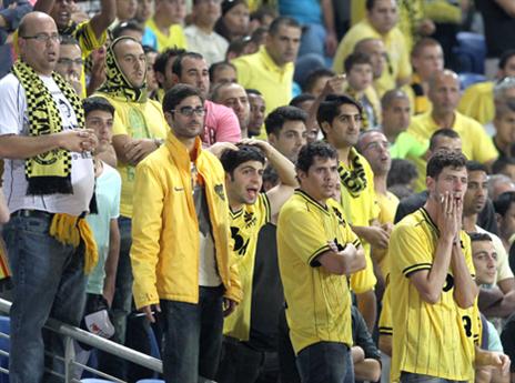 ואיזה מסכנים האוהדים (אלן שיבר)