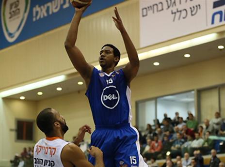 בהרצליה העונה לא משהו (צילום: ספי מגריזו, איגוד הכדורסל)