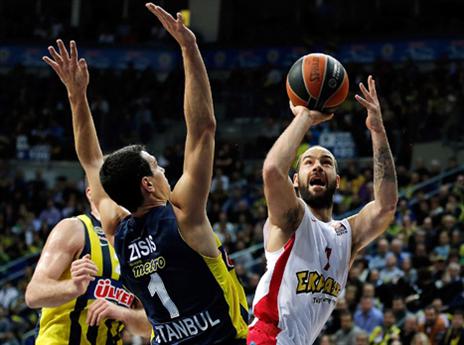 איזה ווינר האיש הזה. ספאנוליס (gettyimages)