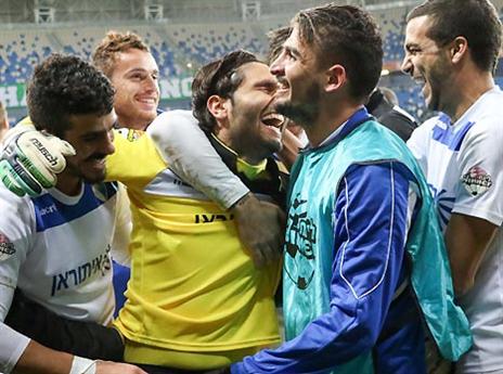 מופע שוערות (דני מרון)