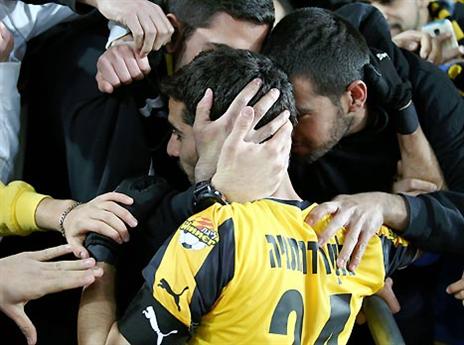 זןכה לאהבה. קריאף (אלן שיבר)