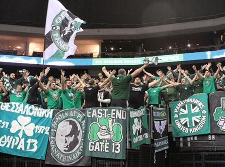 האוהדים בירוק חגגו (gettyimages)