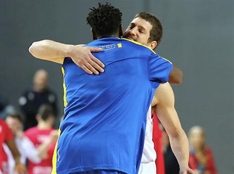 קלי ונאור, מכרים ותיקים (אלן שיבר)