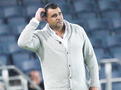 קורצקי ייאלץ להתסדר ללא גביש במשחק הבכורה שלו על הקווים בהפועל פ"ת