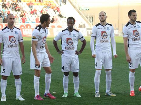 הכסף בדרך. שחקני עכו (יוסי שקל)