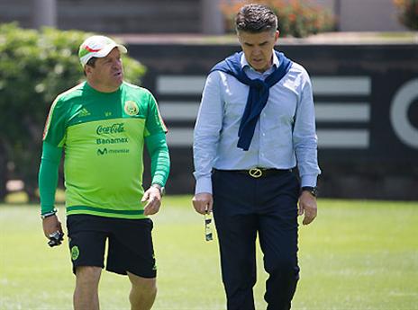 הררה (משמאל), מכוון גבוה מאוד