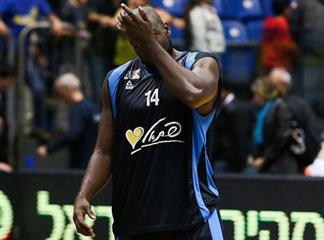 לא הצליח לסגור את הסיפור. יוטר (אלן שיבר)