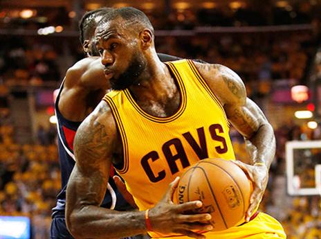 לברון. סימן יעד ראשון (getty)