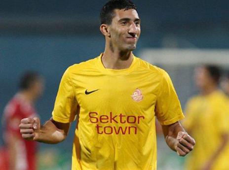 עובר לאדום. עופר ורטה