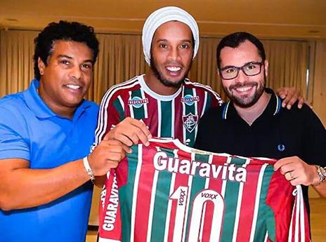 תחנה חדשה. רונאלדיניו