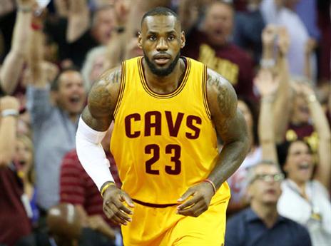 ג'יימס. ממשיך להשפיע על ההנהלה (getty)