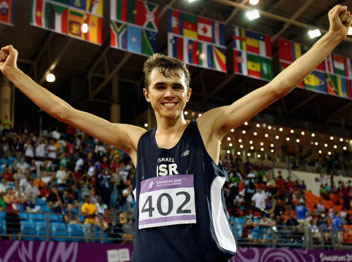 מסתפק רק במדליה אולימפית, אבל העיקר שהחיוך חזר (getty)