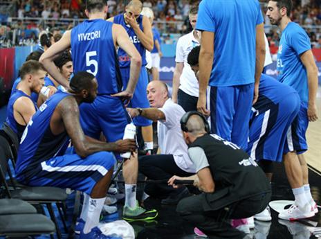 אבל משהו במחצית השניה נתקע והפער ירד ל-4 נקודות (אלן שיבר)