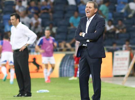 לא רוצה לדבר על העתיד. גוטמן (דני מרון)