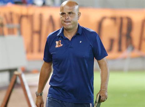 "אבוקסיס אומר שאנחנו לא מספיק טובים לליגת העל" (אלן שיבר)