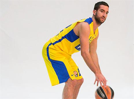 אוחיון. מהוותיקים בקבוצה (עודד קרני)