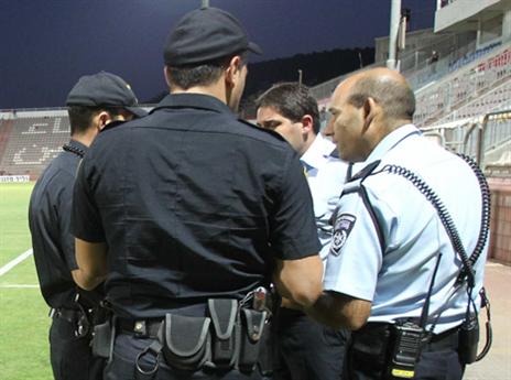 אנשי אבטחה. "לא מגישים דו"חות סיכום" (דני מרון)