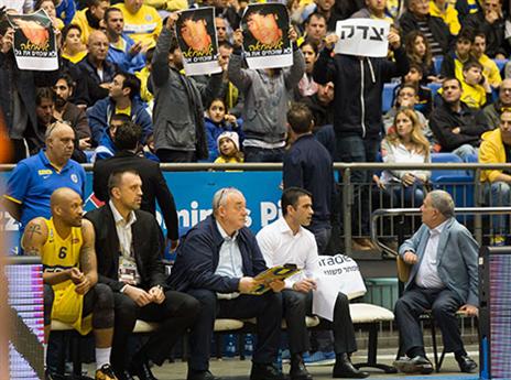 שמו של מזרחי נקשר לפרשה