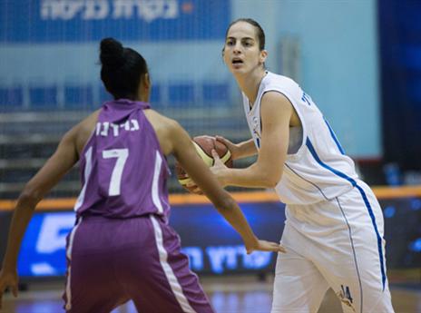 מקום שני בליגה. סואץ-קרני (עודד קרני, מנהלת הליגה)