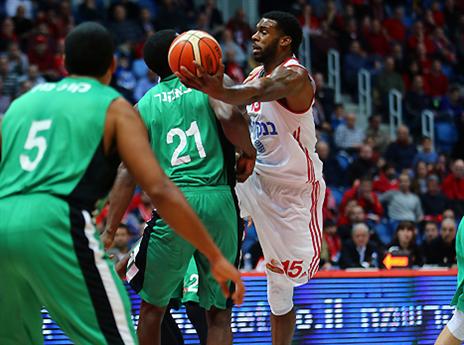 משחק מפוזר שלו. סמית' (מנהלת הליגה)