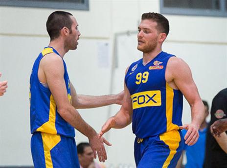 שמח להגיע למכבי. מקל (צילום: עודד קרני)