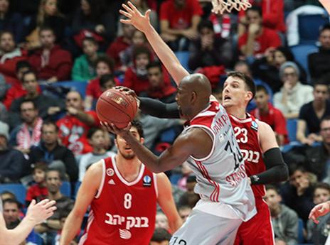 ההגנה האדומה מתקשה מול קמפבל (דני מרון)