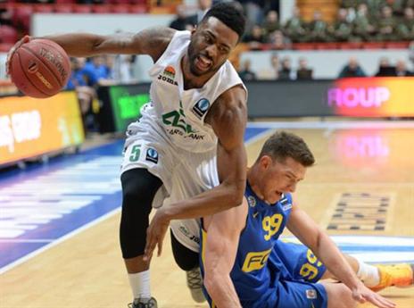 לנגפורד. שוב חגג