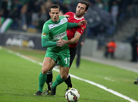 הוגו לופז במשחק פושר (יוסי שקל)