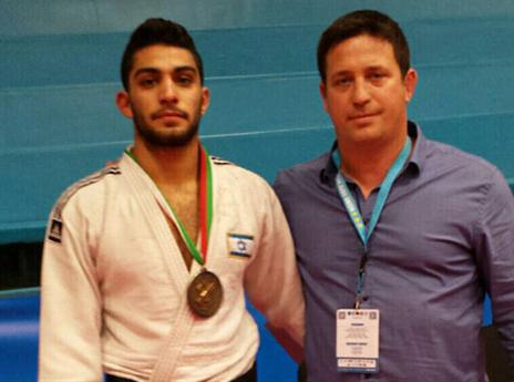 הישג נהדר. גילי עופר עם בוטבול