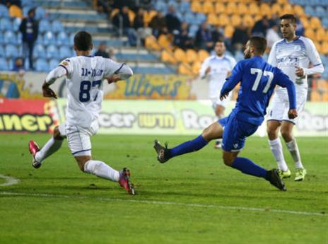 סיפור הסינדרלה, שמול (לירון מולדובן)