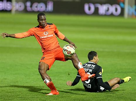 מבחינתם הוא כבר לא היה צריך להיות. דובאי (נמרוד גליקמן)