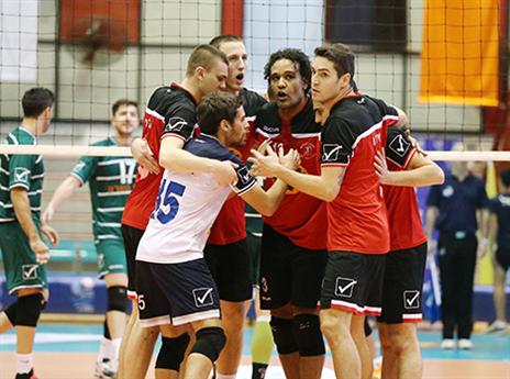 האדום עדיין שולט (אלן שיבר)