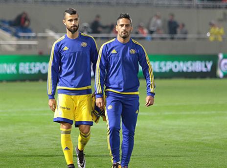 צפוי לפתוח. בן בסט